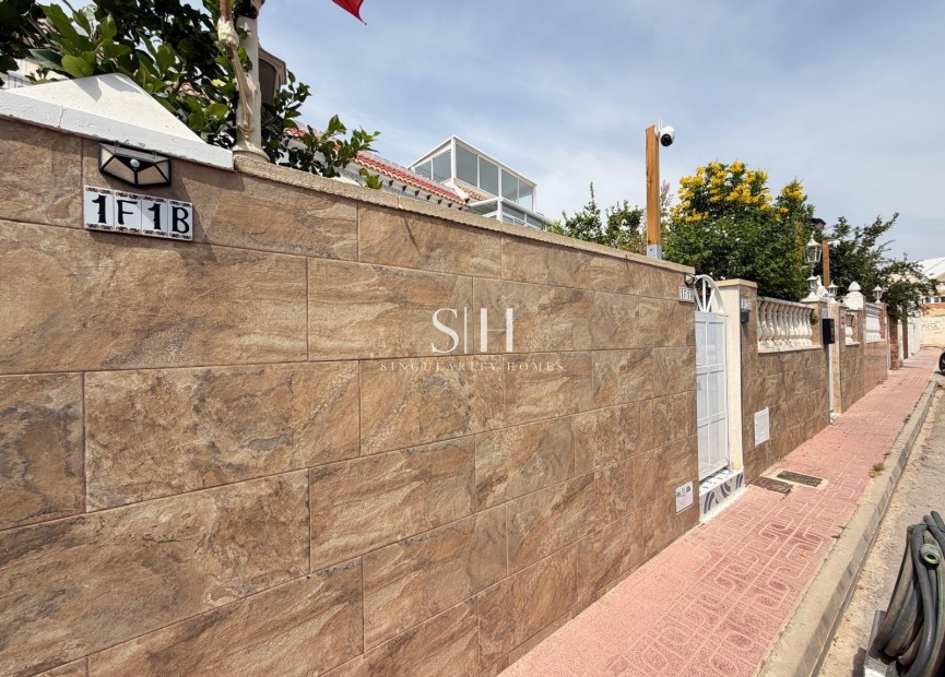 Återförsäljning - Bungalow - Torrevieja - Torreblanca