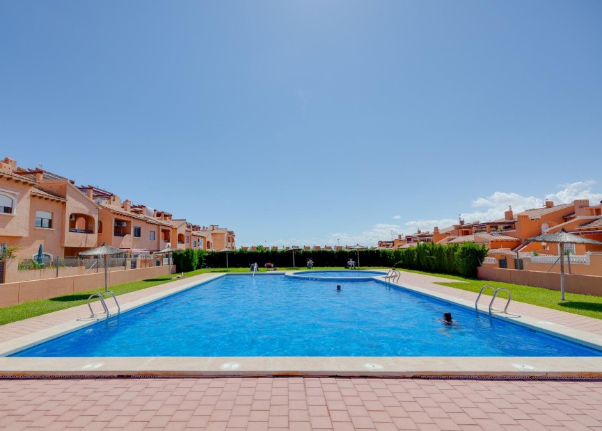 Återförsäljning - Bungalow - Torrevieja - Torrejón