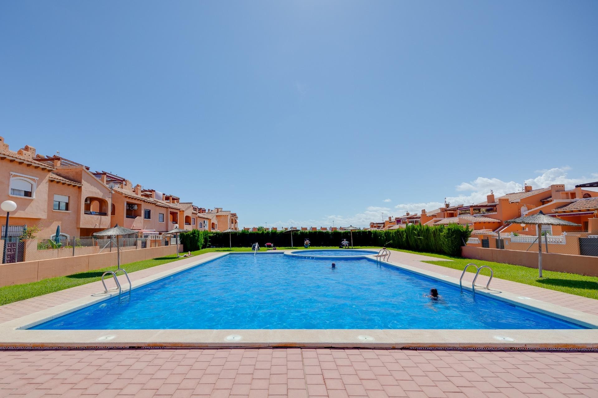 Återförsäljning - Bungalow - Torrevieja - Torrejón