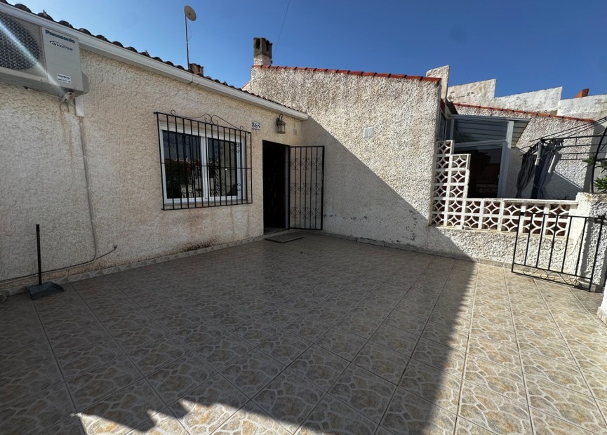 Återförsäljning - Bungalow - Torrevieja - Torretas