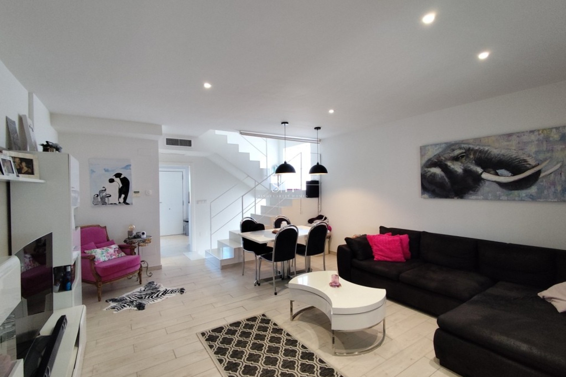 Återförsäljning - Corner townhouse - Torrevieja