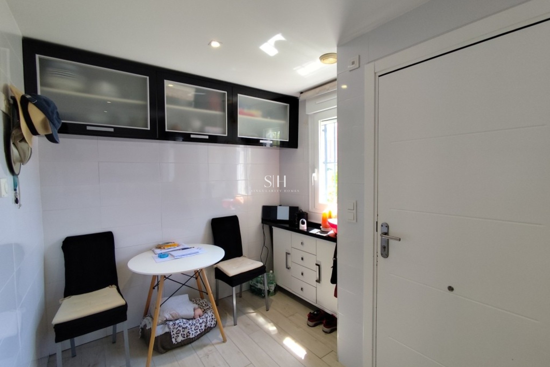 Återförsäljning - Corner townhouse - Torrevieja