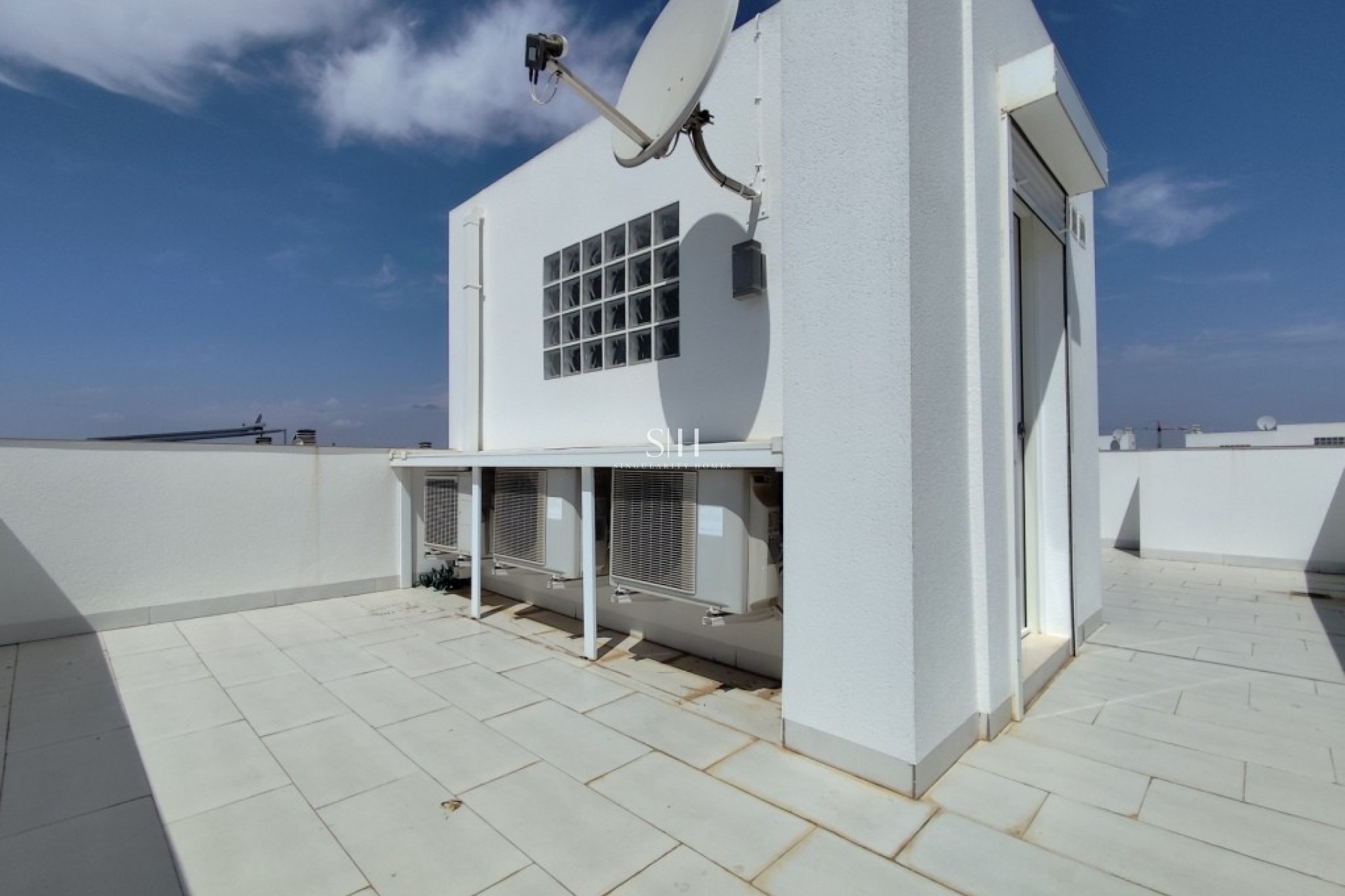 Återförsäljning - Corner townhouse - Torrevieja