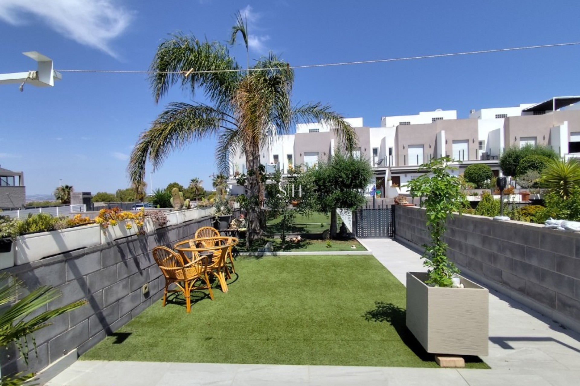Återförsäljning - Corner townhouse - Torrevieja
