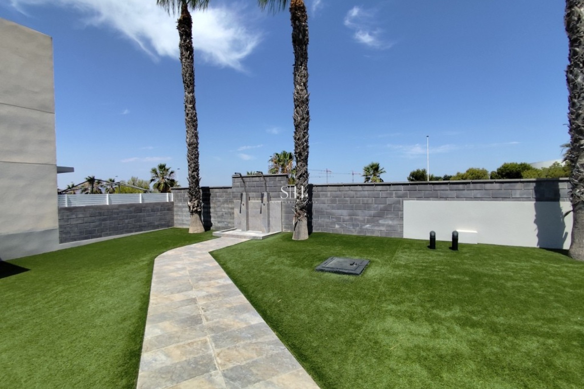 Återförsäljning - Corner townhouse - Torrevieja