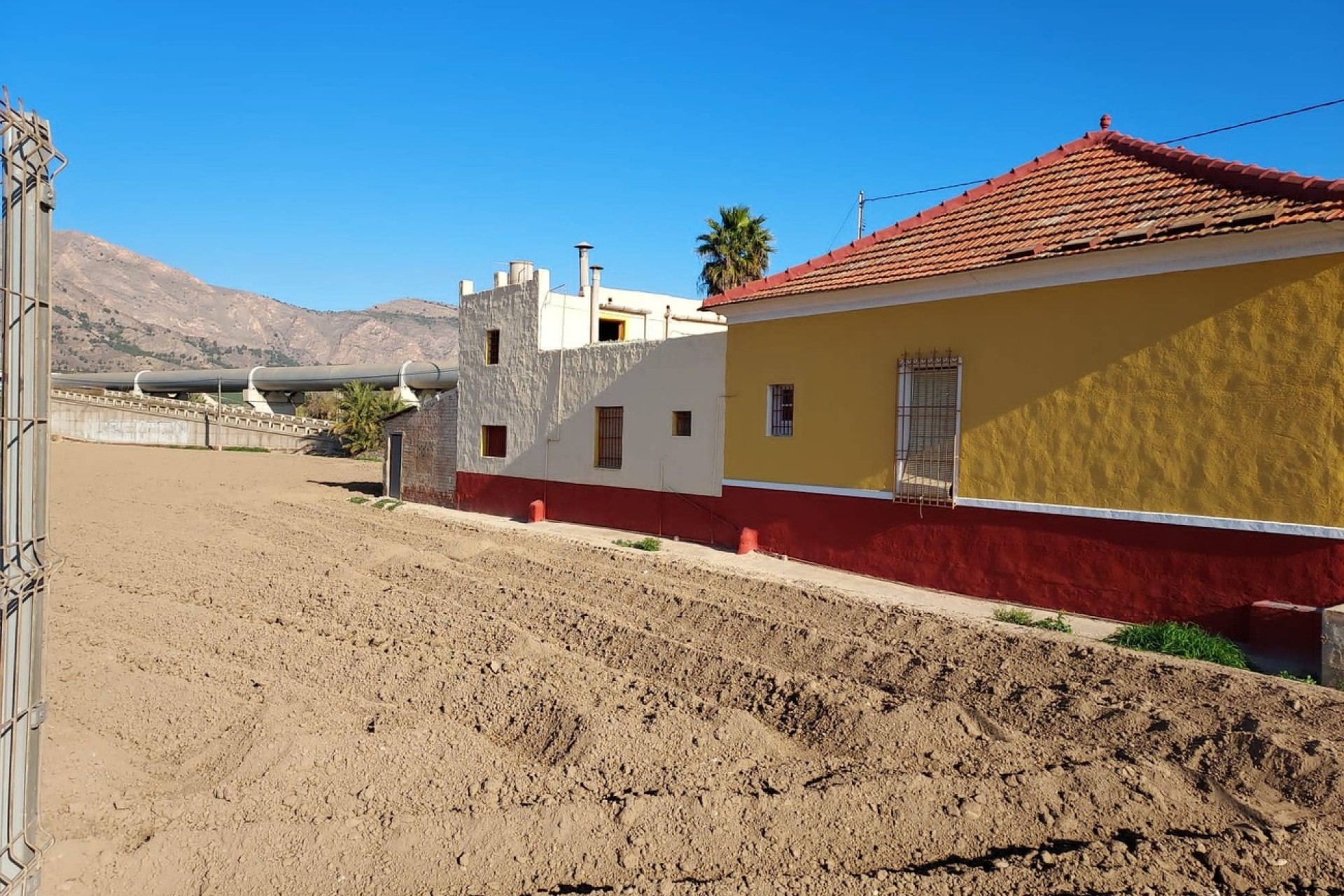 Återförsäljning - Finca - Orihuela - Desamparados