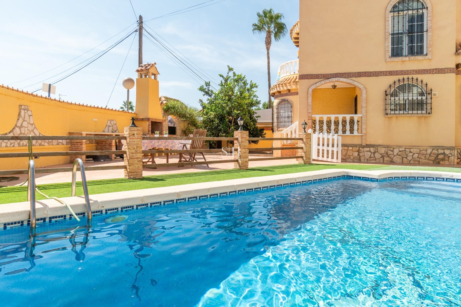 Återförsäljning - Hus - Orihuela Costa - Los Almendros-La Florida