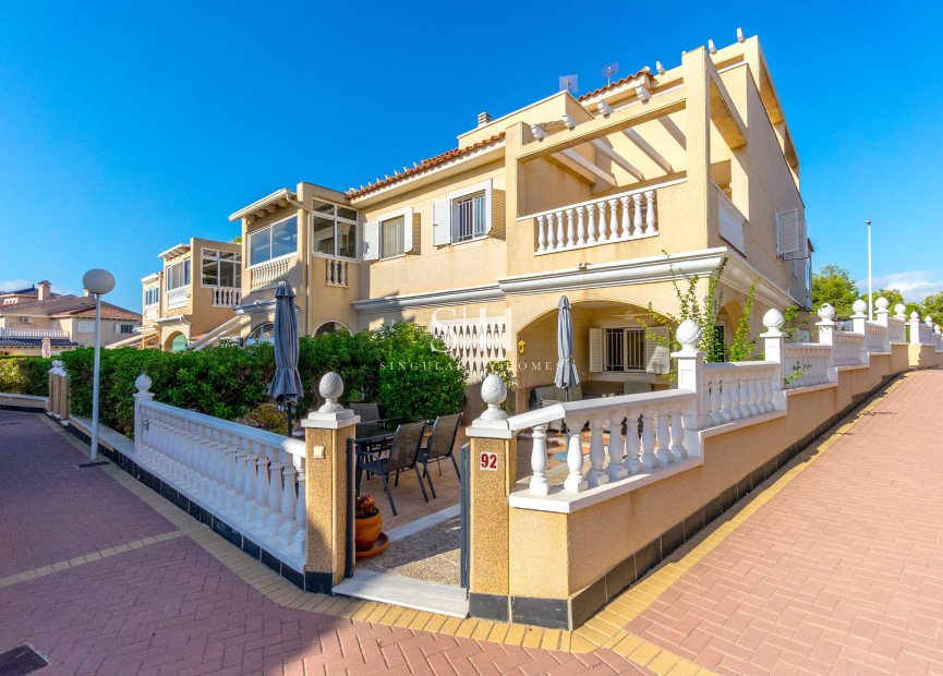 Återförsäljning - Hus - Orihuela Costa - Playa Flamenca