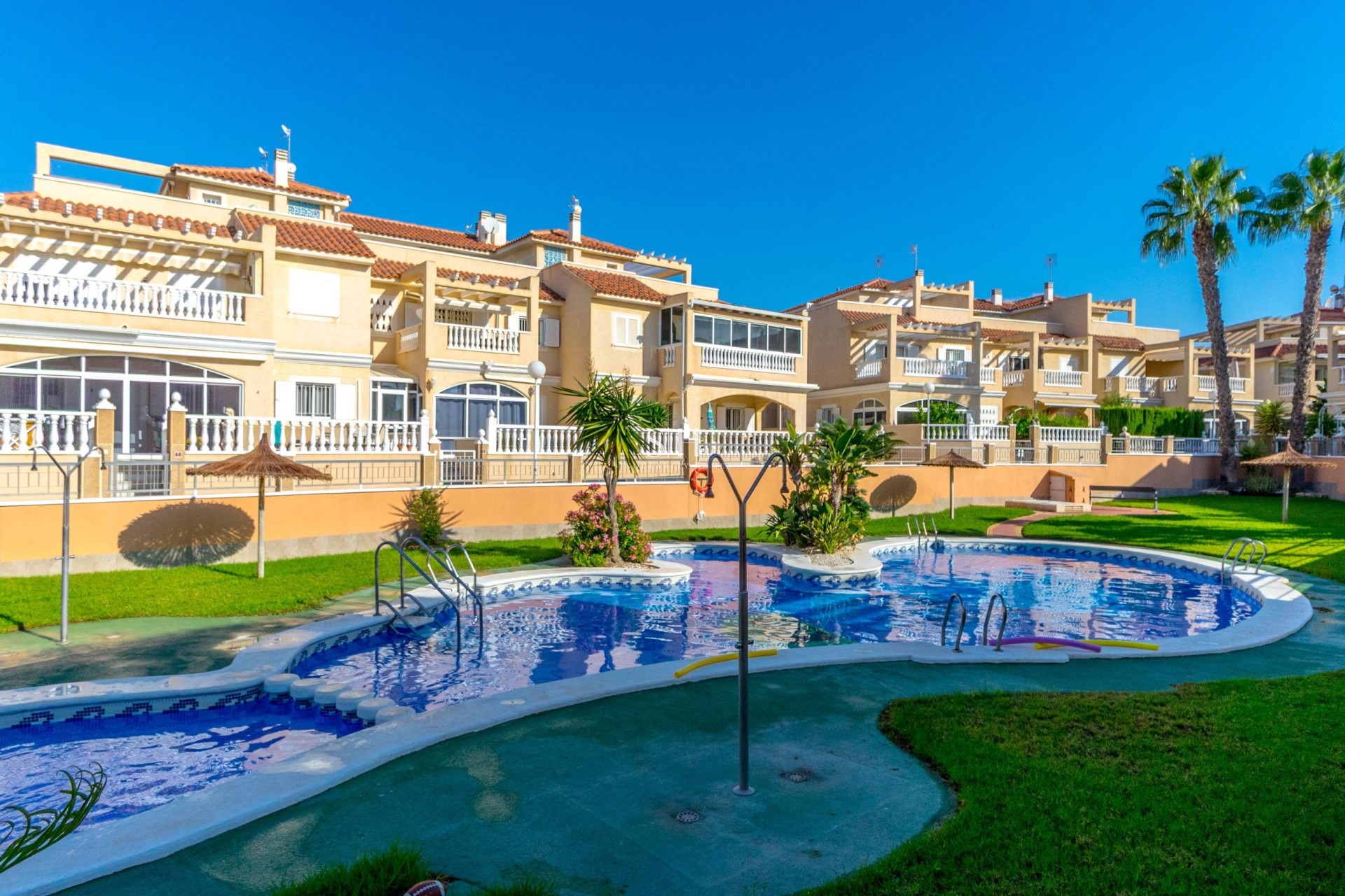 Återförsäljning - Hus - Orihuela Costa - Playa Flamenca