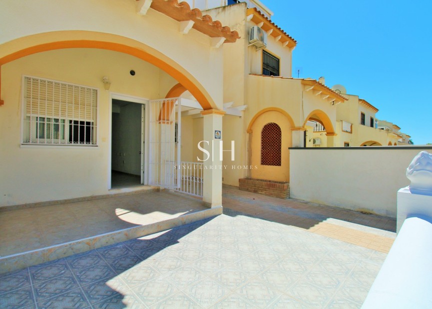 Återförsäljning - Hus - Orihuela Costa - Playa Flamenca