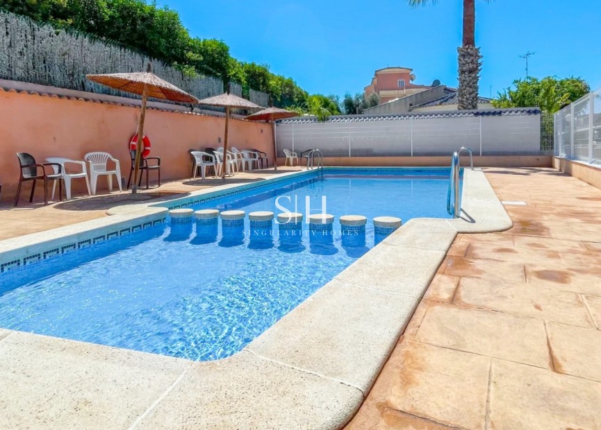 Återförsäljning - Hus - Orihuela Costa - Playa Flamenca
