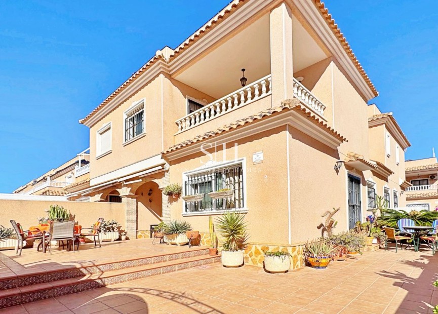 Återförsäljning - Hus - Orihuela Costa - Villamartín