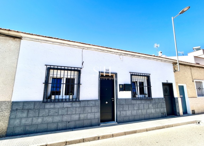 Återförsäljning - Hus - San Miguel de Salinas - Inland