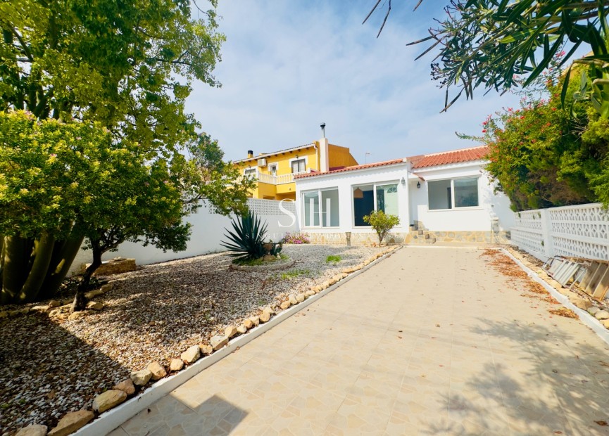 Återförsäljning - Hus - Torrevieja - Aguas Nuevas