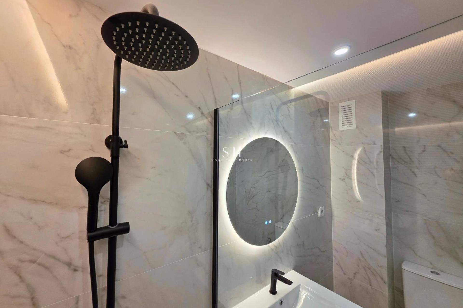 Återförsäljning - Hus - Torrevieja - aguas nuevas