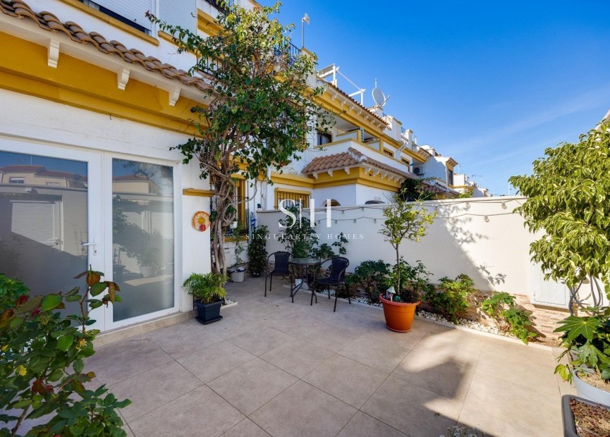 Återförsäljning - Hus - Torrevieja - aguas nuevas