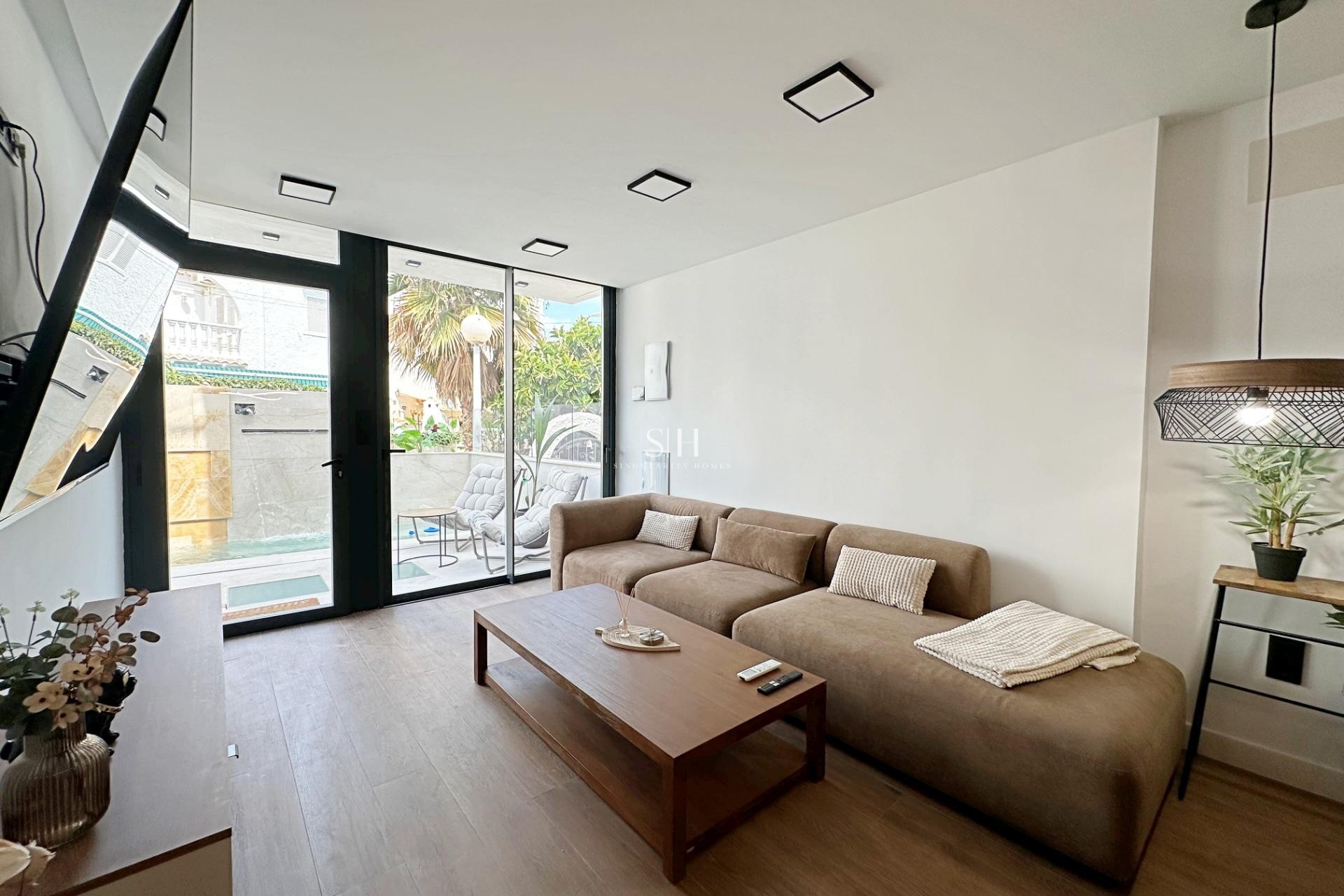 Återförsäljning - Hus - Torrevieja - aguas nuevas