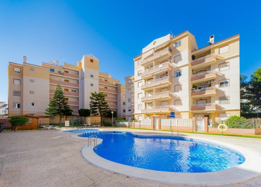 Återförsäljning - Hus - Torrevieja - Calas Blanca