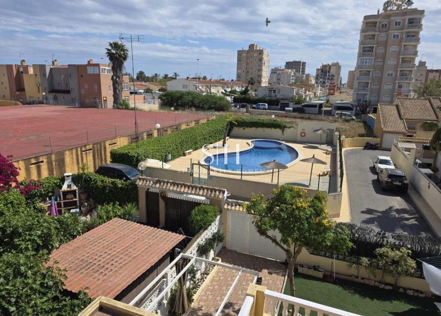 Återförsäljning - Hus - Torrevieja - Calas Blanca