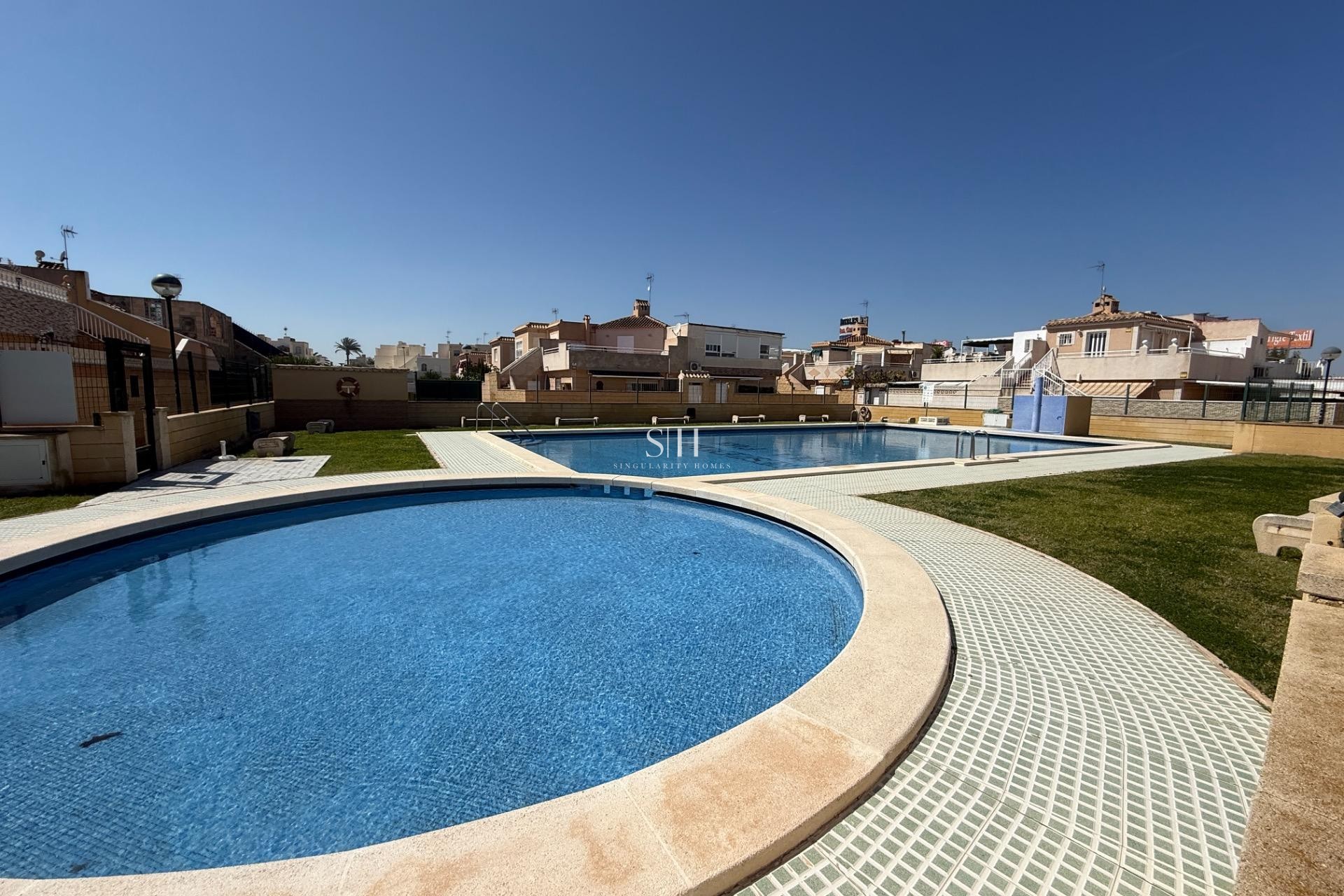 Återförsäljning - Hus - Torrevieja - Carrefour