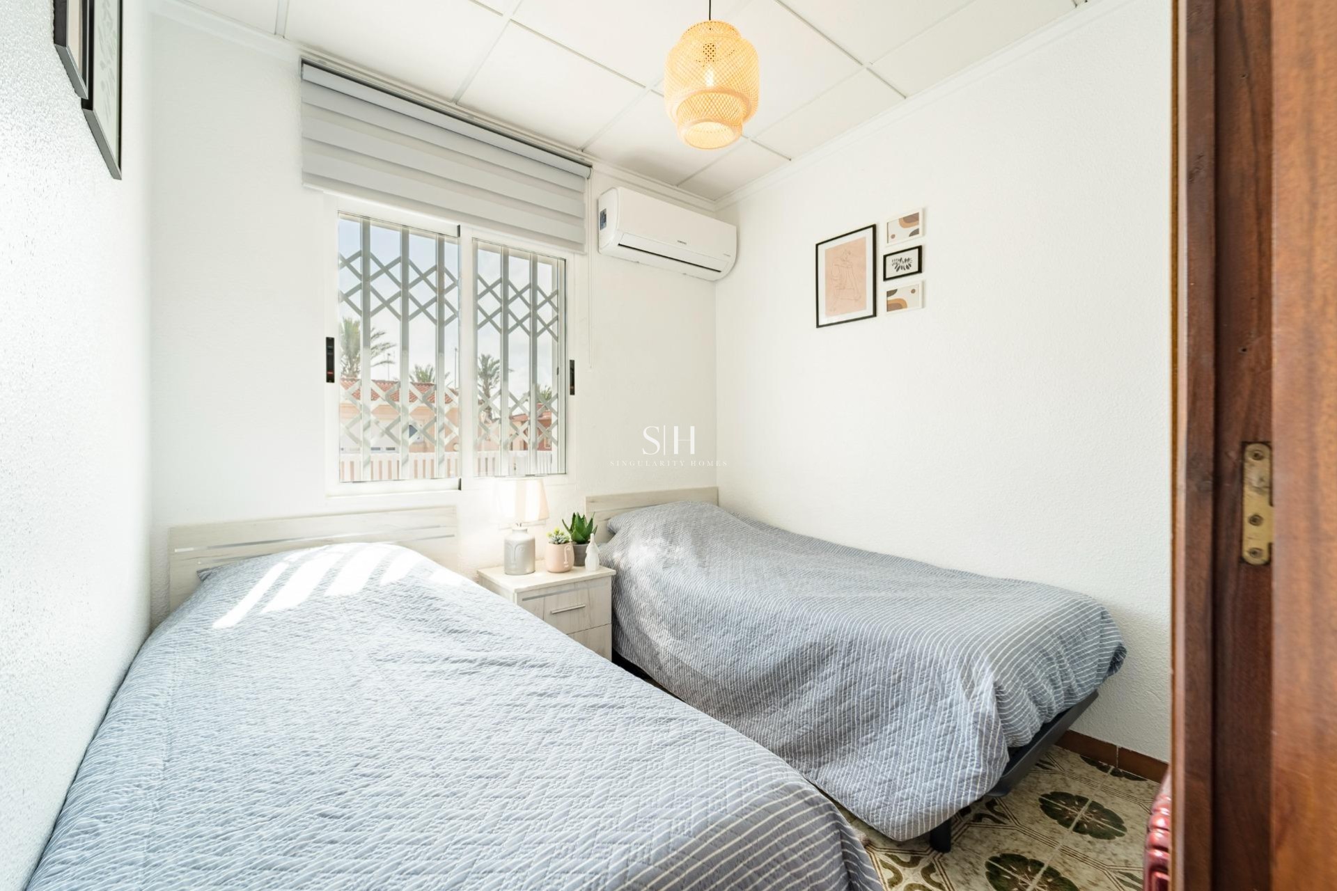 Återförsäljning - Hus - Torrevieja - Playa De Los Naufragos