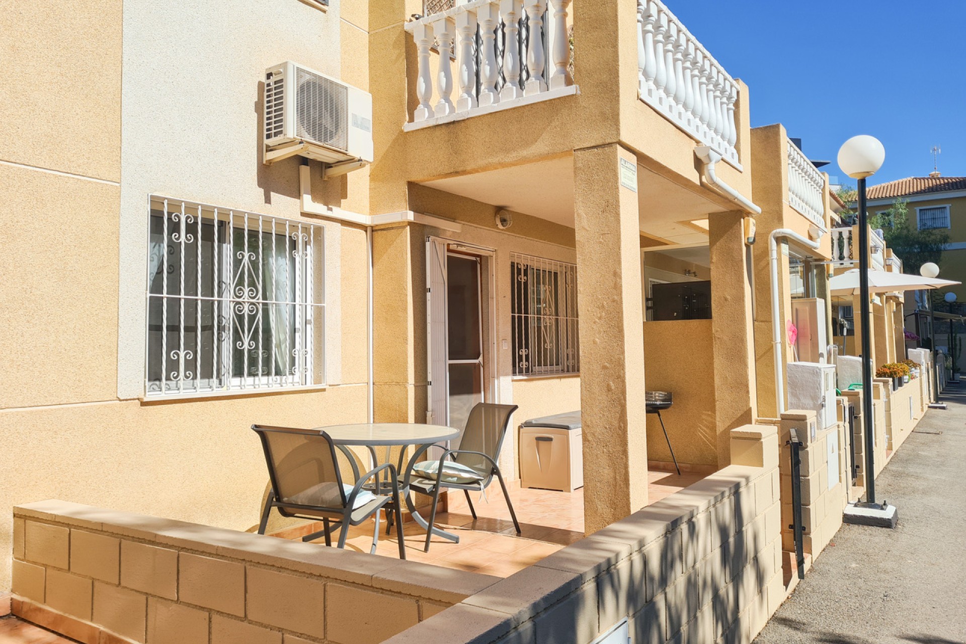 Återförsäljning - Lägenhet / lägenhet - Los Balcones - Costa Blanca