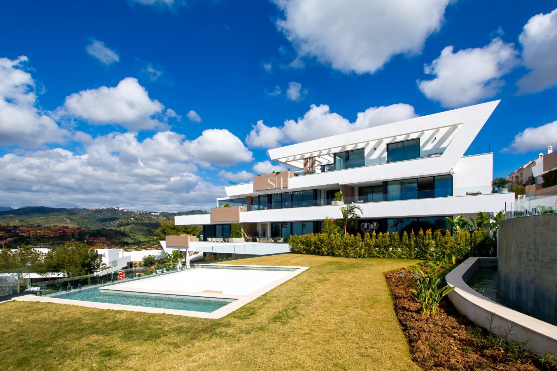 Återförsäljning - Lägenhet / lägenhet - Marbella - Cabopino Golf