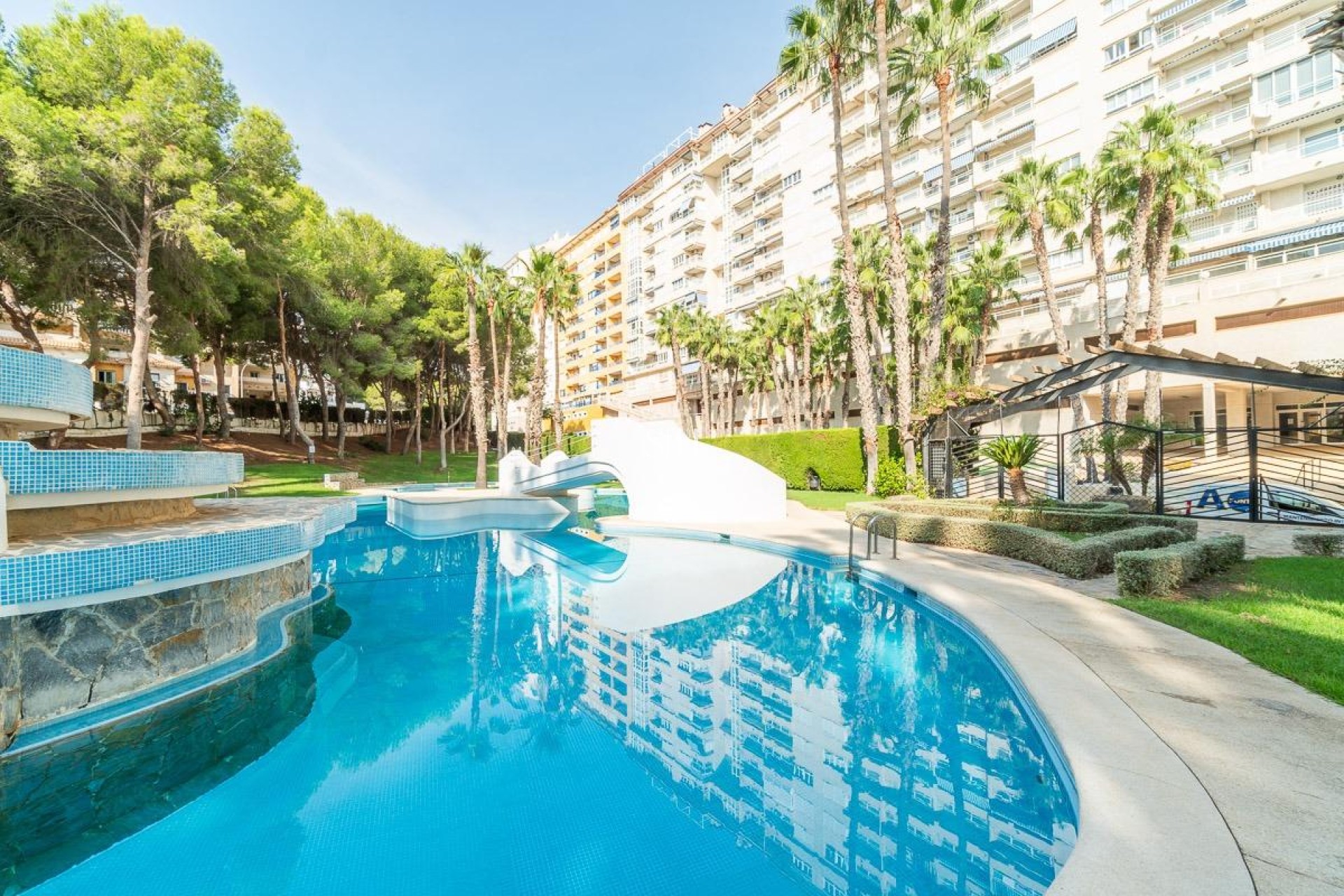 Återförsäljning - Lägenhet / lägenhet - Orihuela Costa - Campoamor