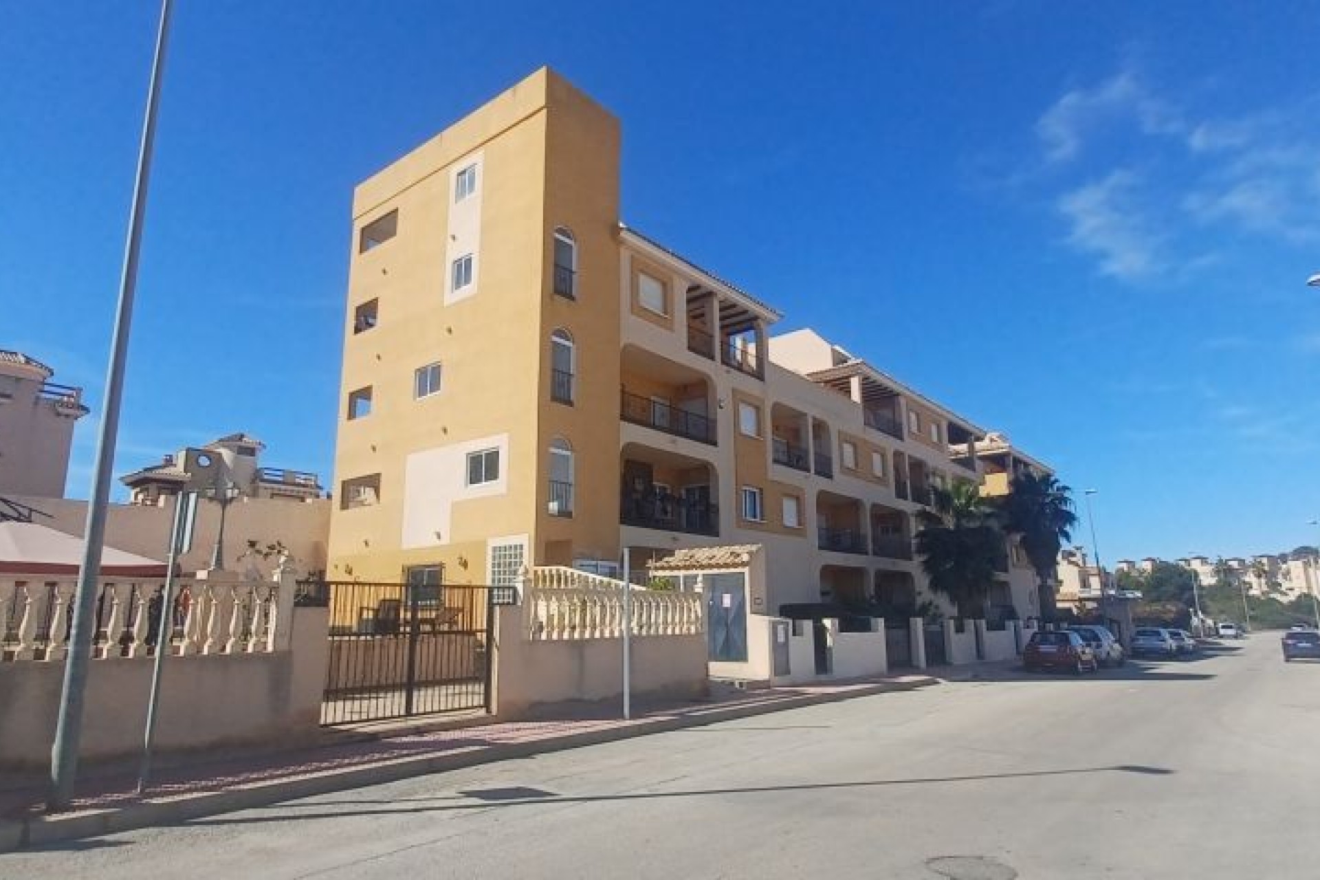 Återförsäljning - Lägenhet / lägenhet - Orihuela Costa - Costa Blanca