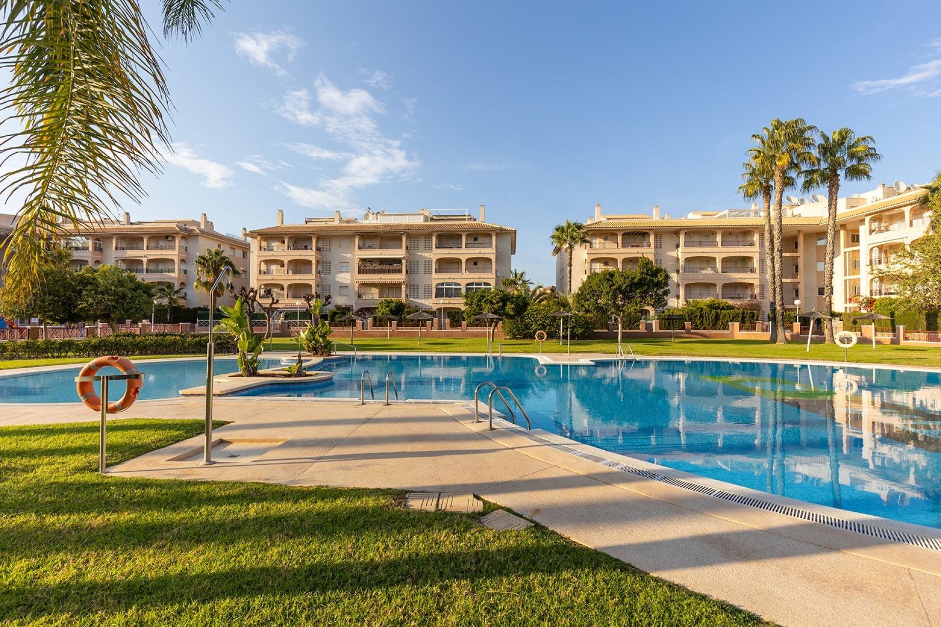 Återförsäljning - Lägenhet / lägenhet - Orihuela Costa - Playa Flamenca