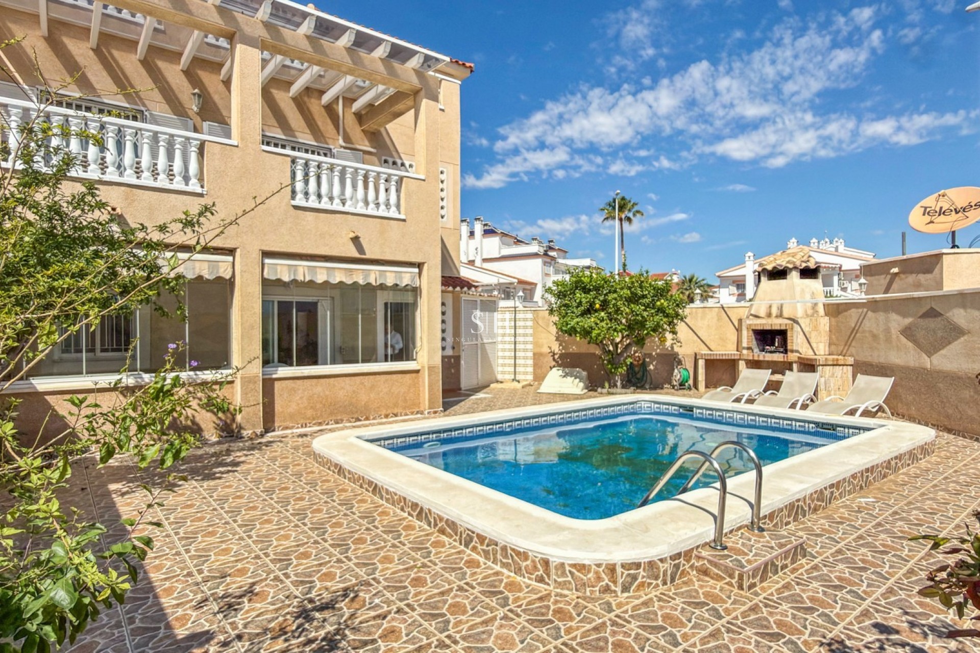 Återförsäljning - Lägenhet / lägenhet - Orihuela Costa - Playa Flamenca