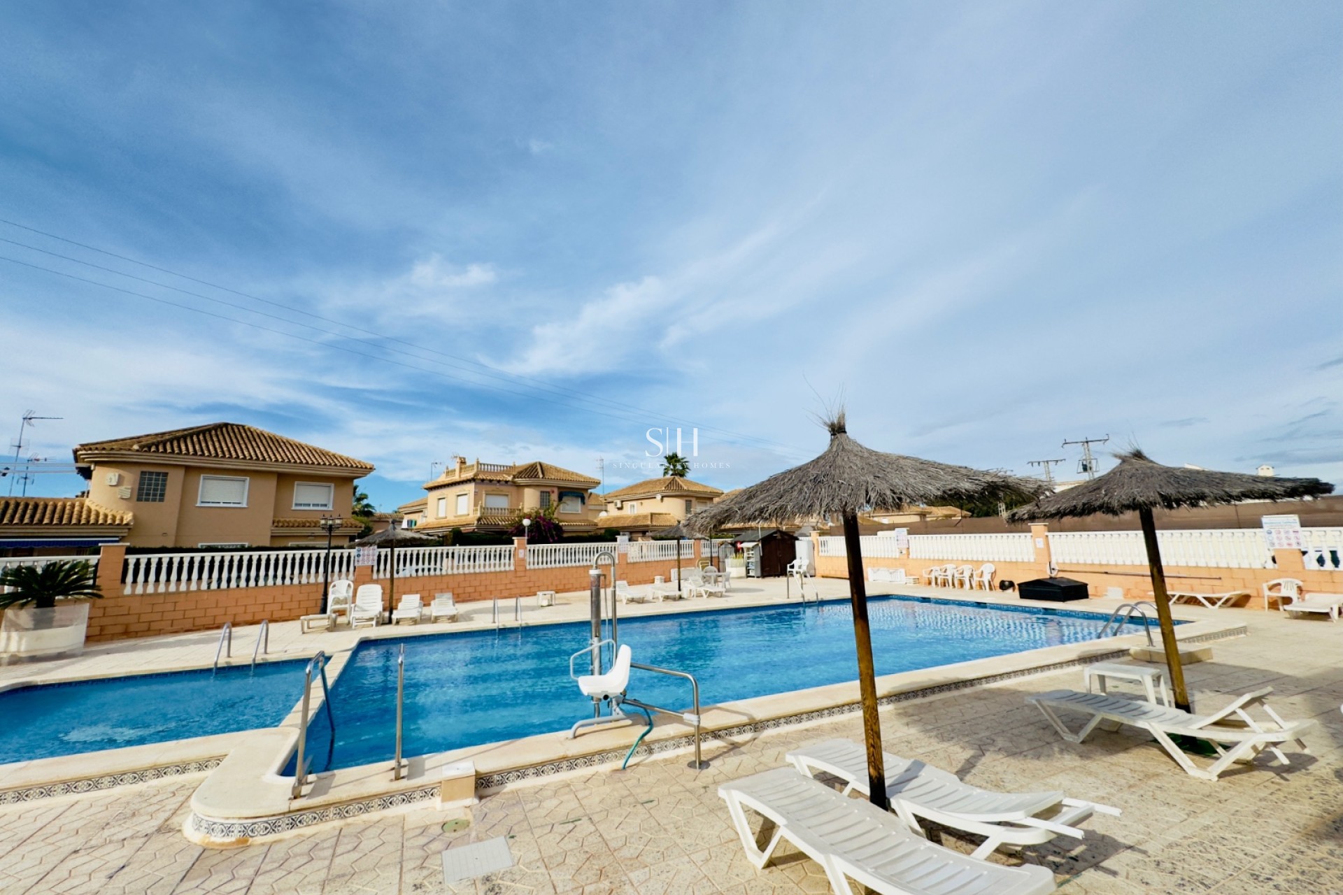 Återförsäljning - Lägenhet / lägenhet - Orihuela Costa - Punta Prima