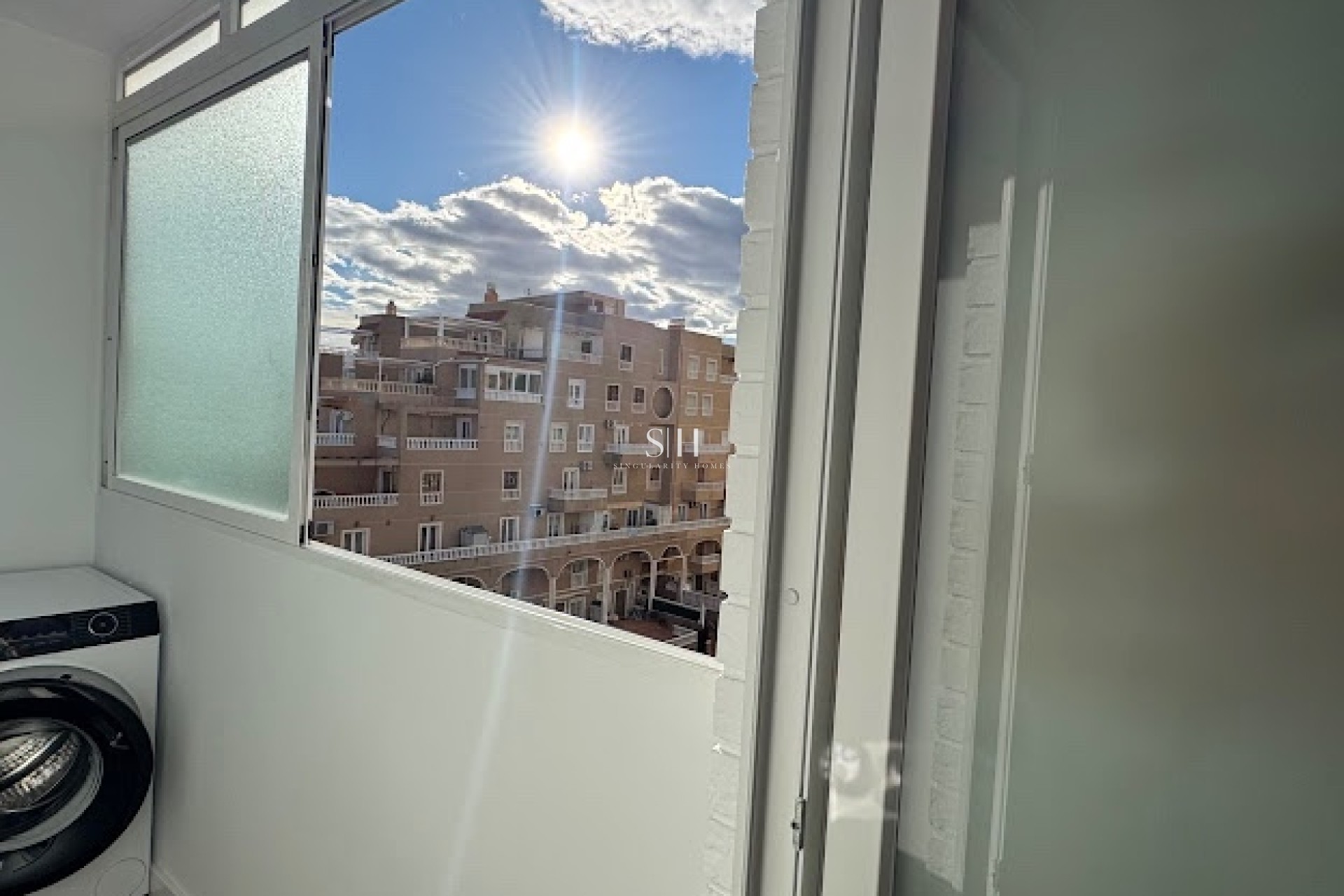 Återförsäljning - Lägenhet / lägenhet - Orihuela Costa - Punta Prima