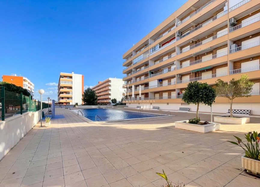 Återförsäljning - Lägenhet / lägenhet - Orihuela Costa - Punta Prima