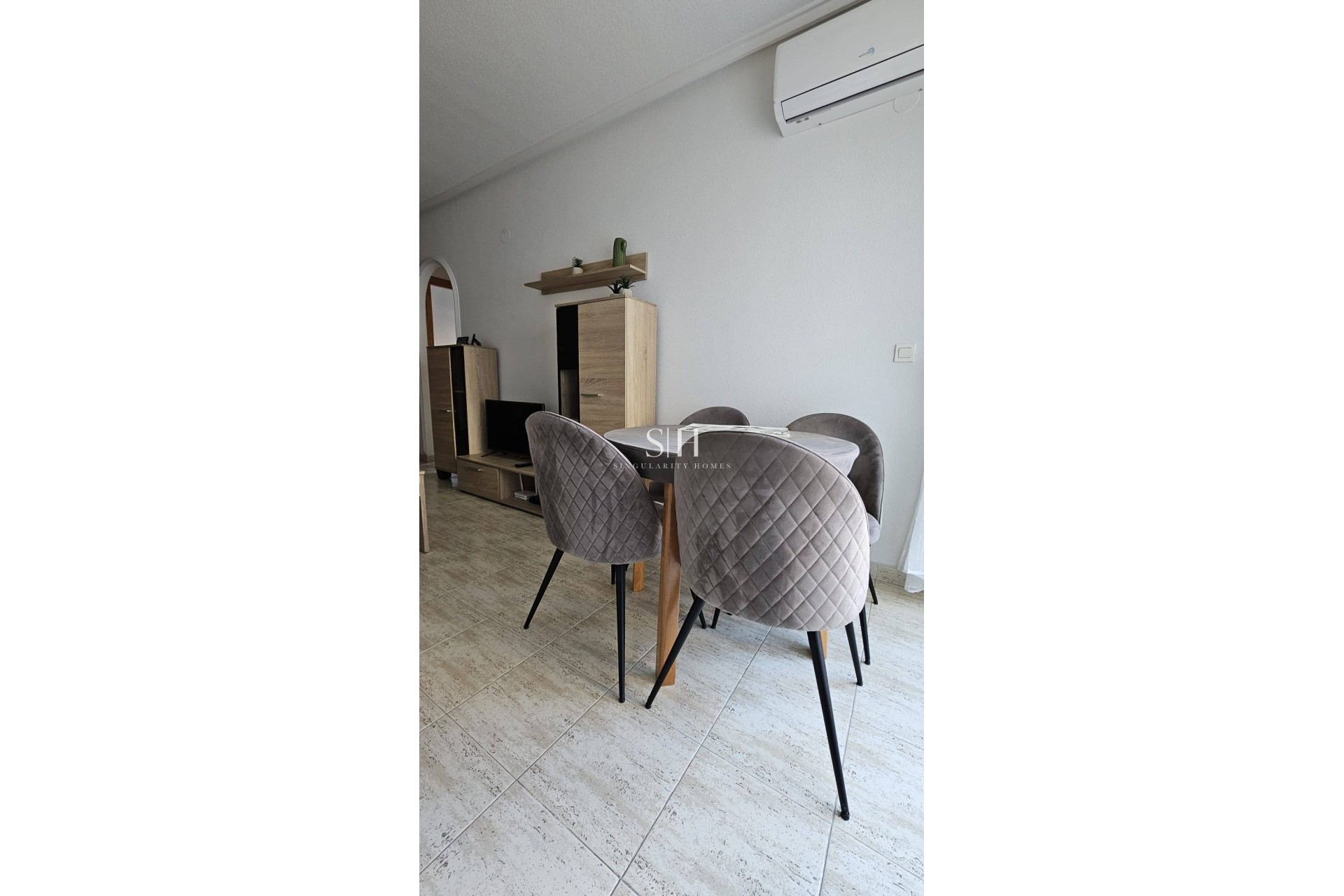 Återförsäljning - Lägenhet / lägenhet - Torrevieja - Acequion