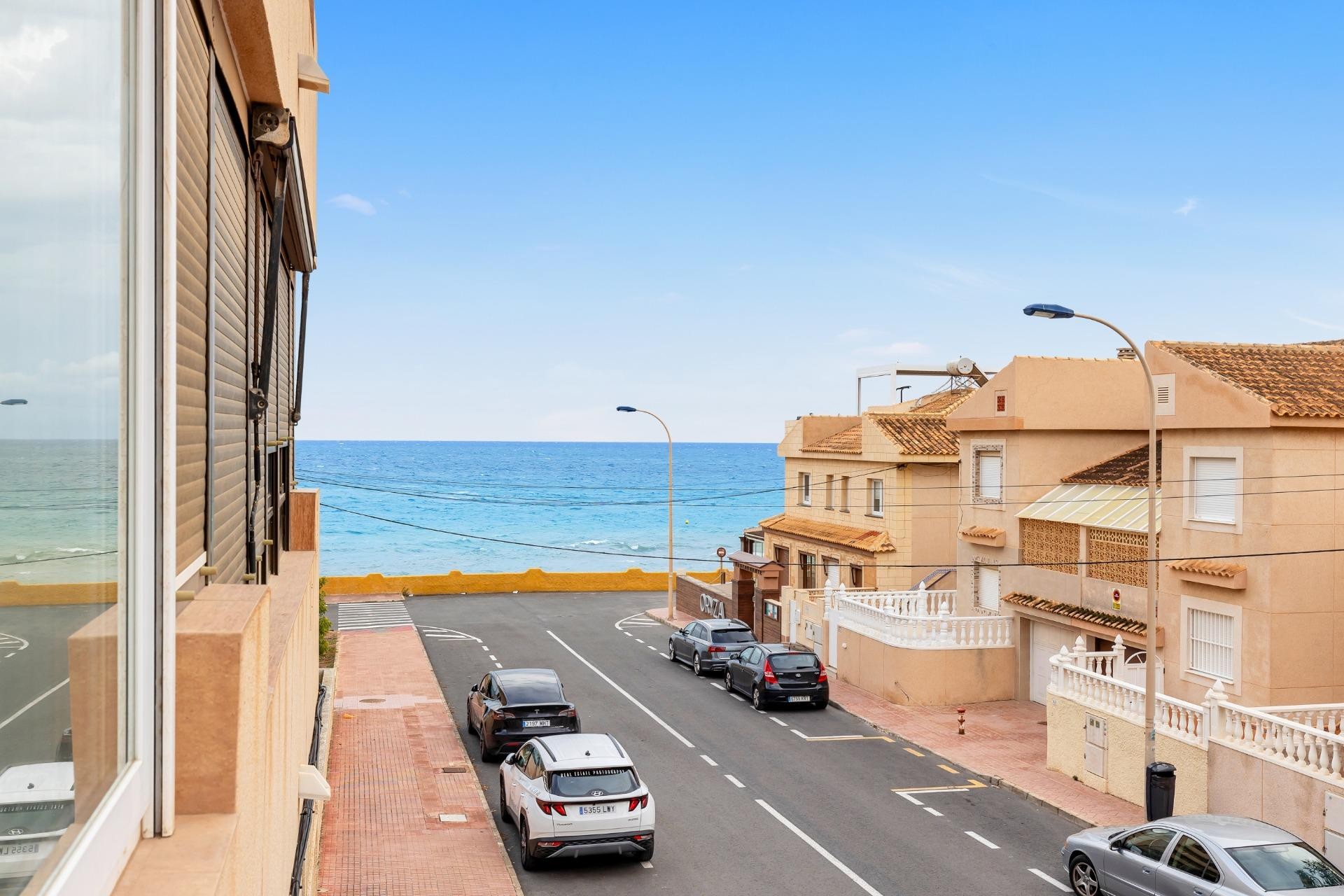 Återförsäljning - Lägenhet / lägenhet - Torrevieja - Cabo Cervera