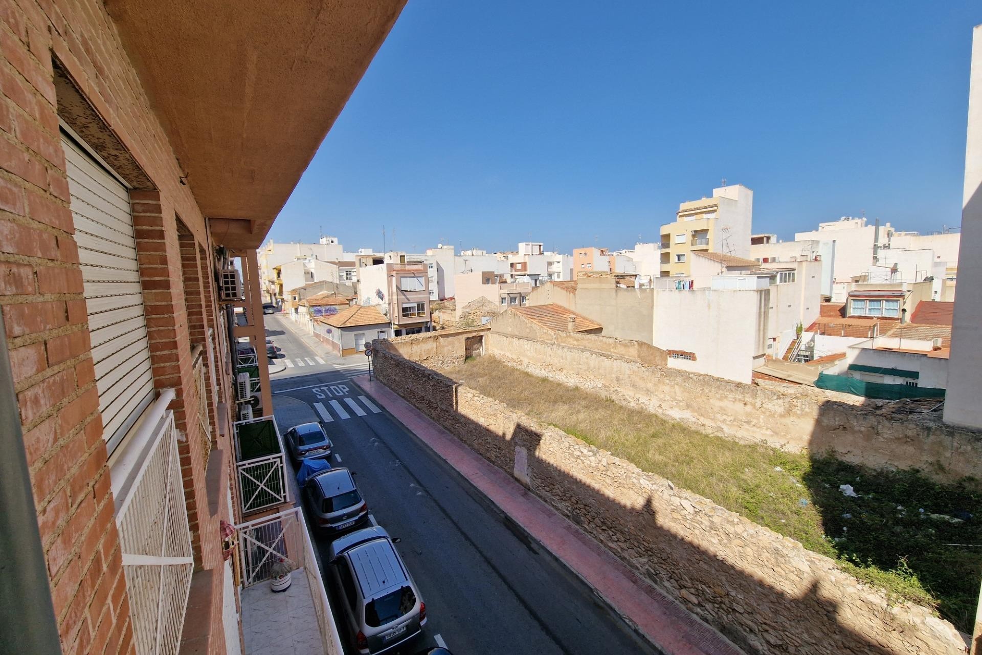 Återförsäljning - Lägenhet / lägenhet - Torrevieja - Centro