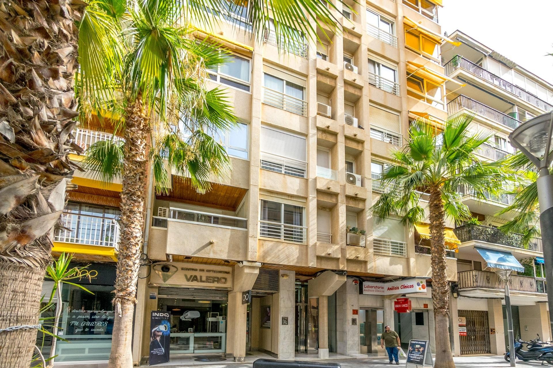 Återförsäljning - Lägenhet / lägenhet - Torrevieja - Centro