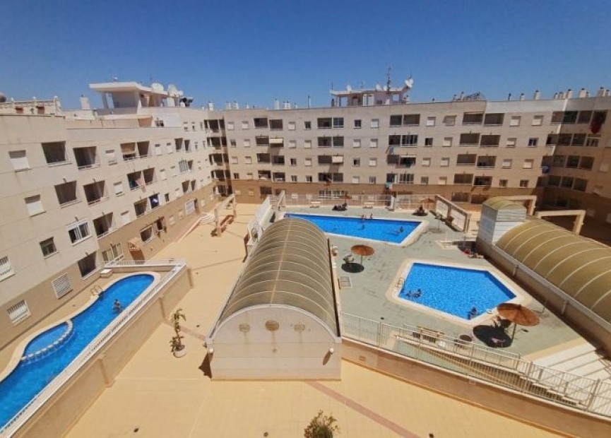 Återförsäljning - Lägenhet / lägenhet - Torrevieja - Costa Blanca