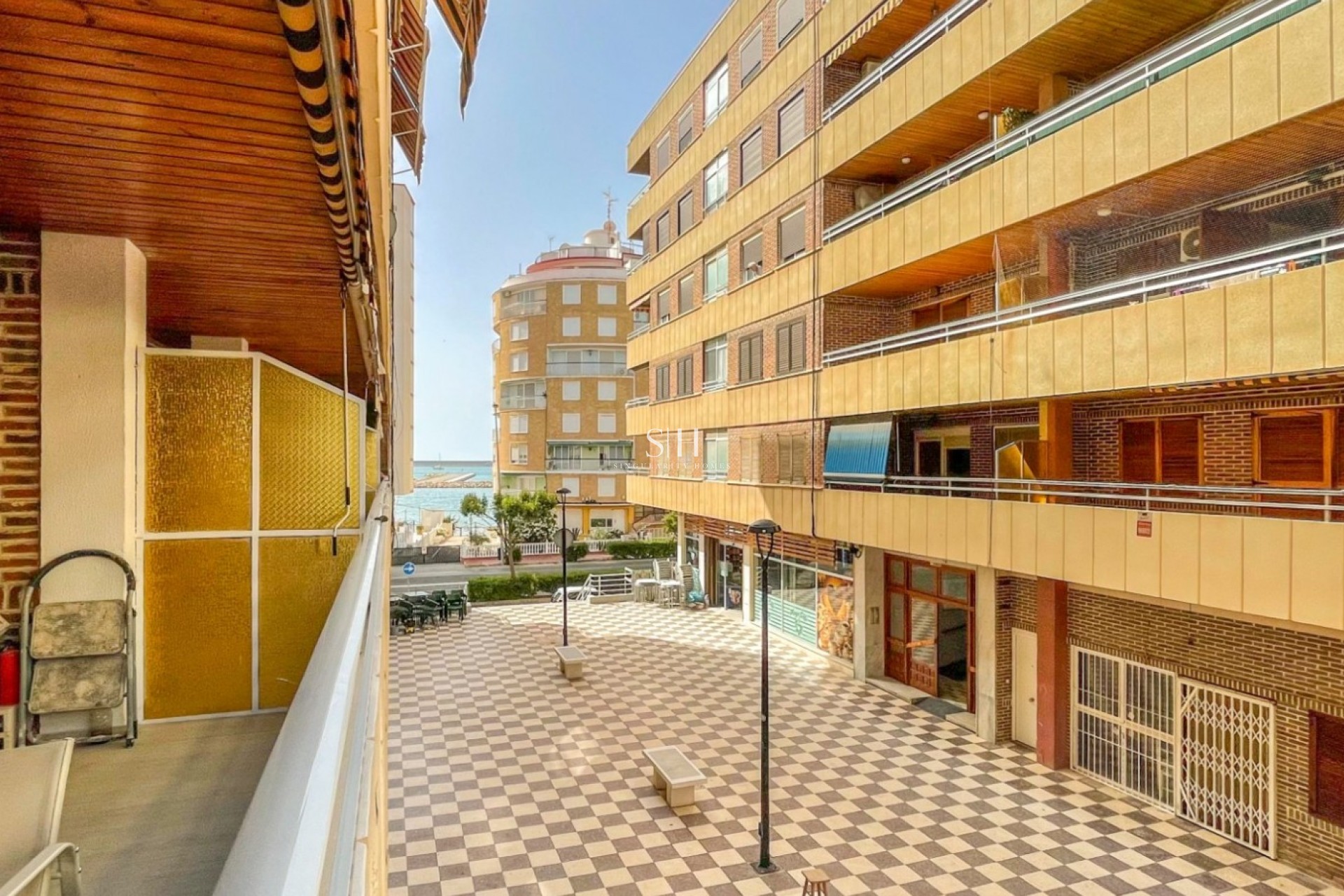 Återförsäljning - Lägenhet / lägenhet - Torrevieja - El Acequión - Los Náufragos