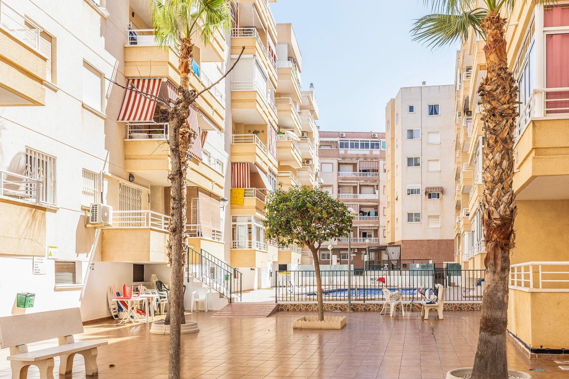 Återförsäljning - Lägenhet / lägenhet - Torrevieja - Estacion De Autobuses