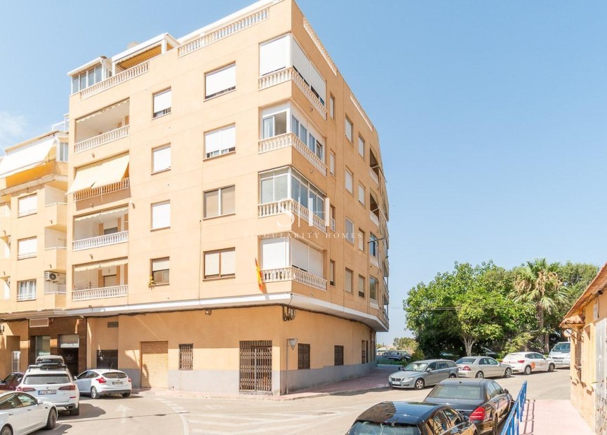 Återförsäljning - Lägenhet / lägenhet - Torrevieja - La Mata pueblo
