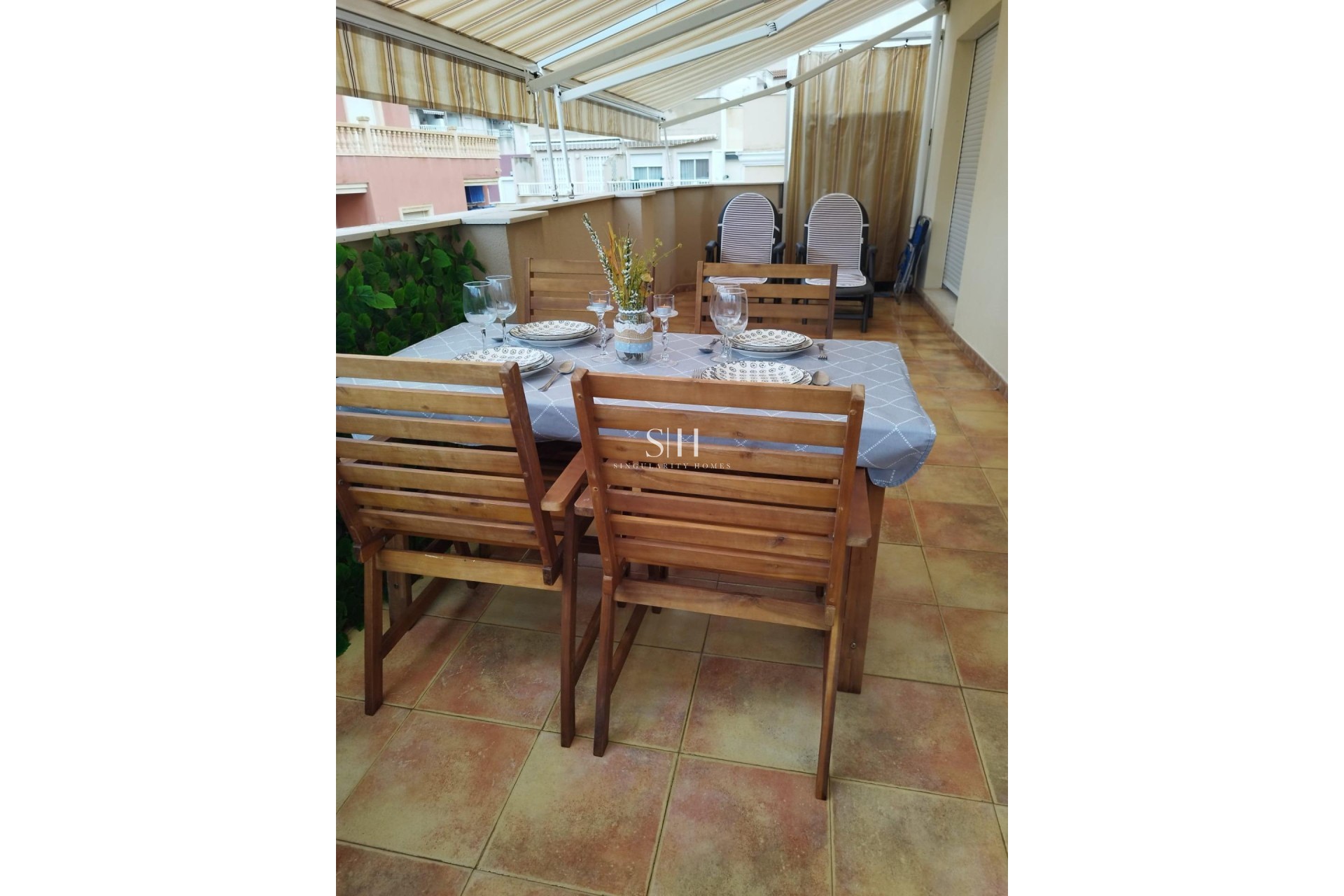 Återförsäljning - Lägenhet / lägenhet - Torrevieja - La Mata