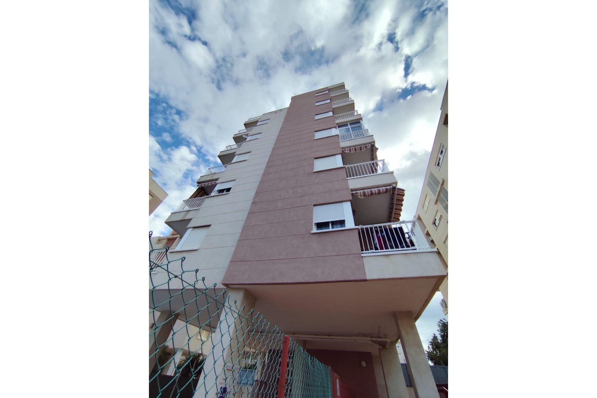 Återförsäljning - Lägenhet / lägenhet - Torrevieja - Nueva Torrevieja