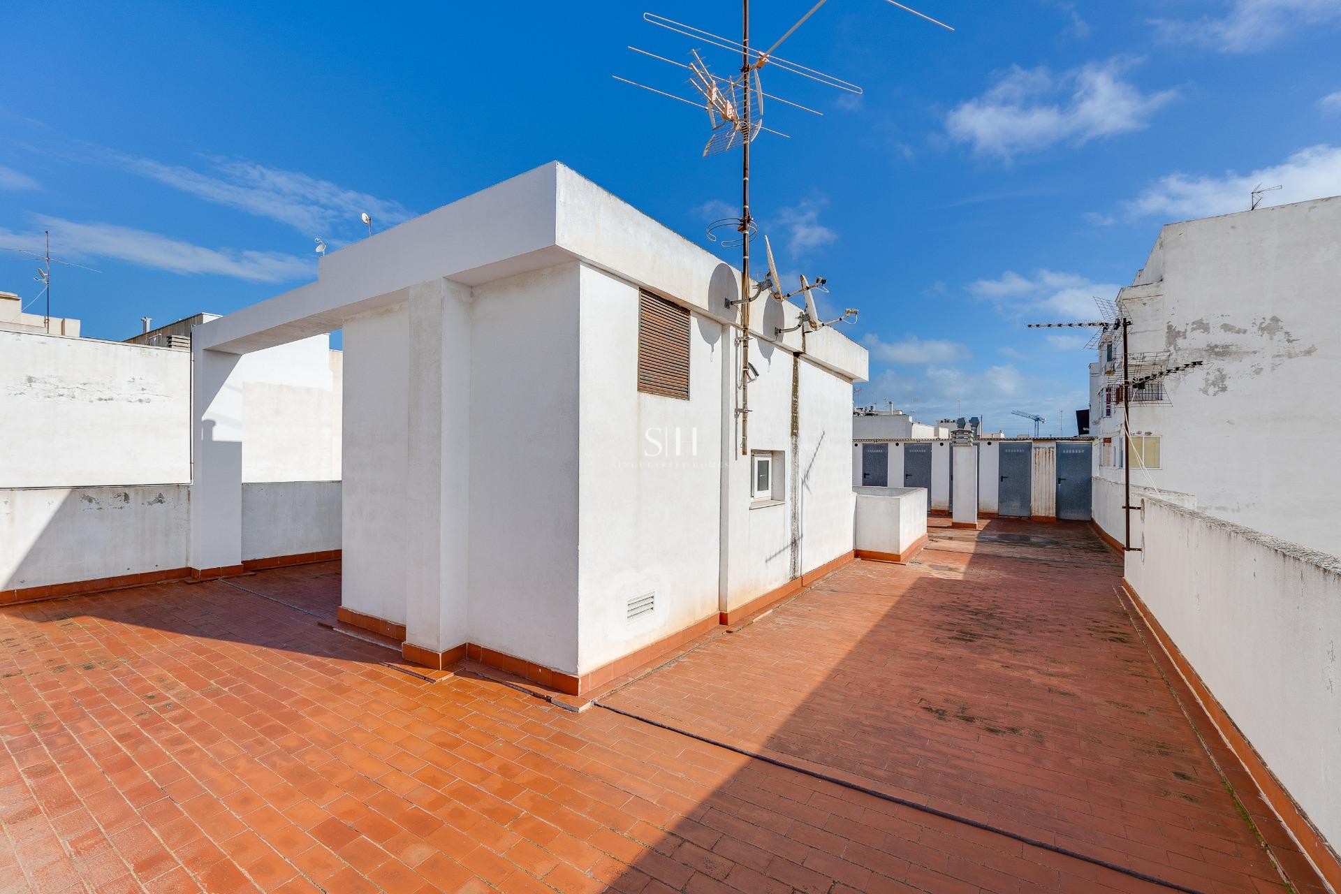Återförsäljning - Lägenhet / lägenhet - Torrevieja - Paseo Maritimo