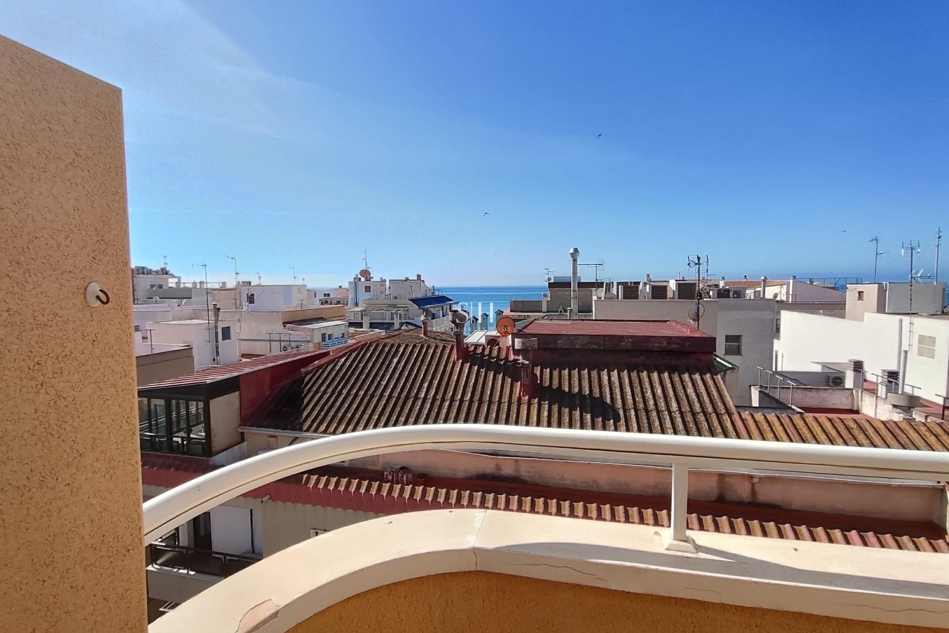 Återförsäljning - Lägenhet / lägenhet - Torrevieja - Paseo Maritimo