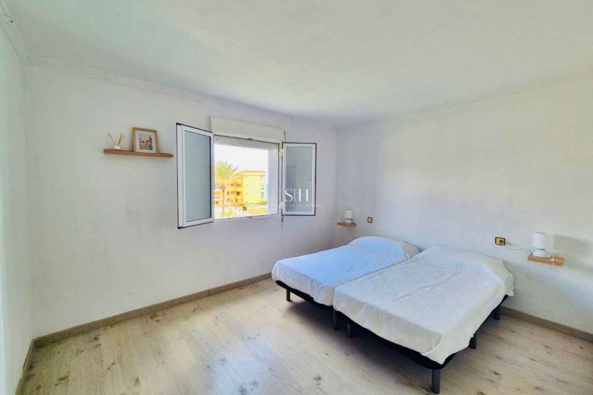 Återförsäljning - Lägenhet / lägenhet - Torrevieja - Punta prima