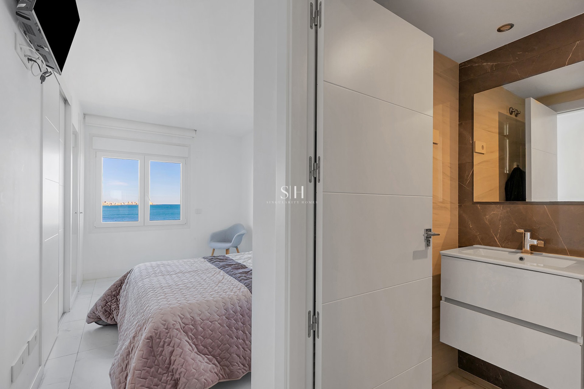 Återförsäljning - Lägenhet / lägenhet - Torrevieja - Punta prima