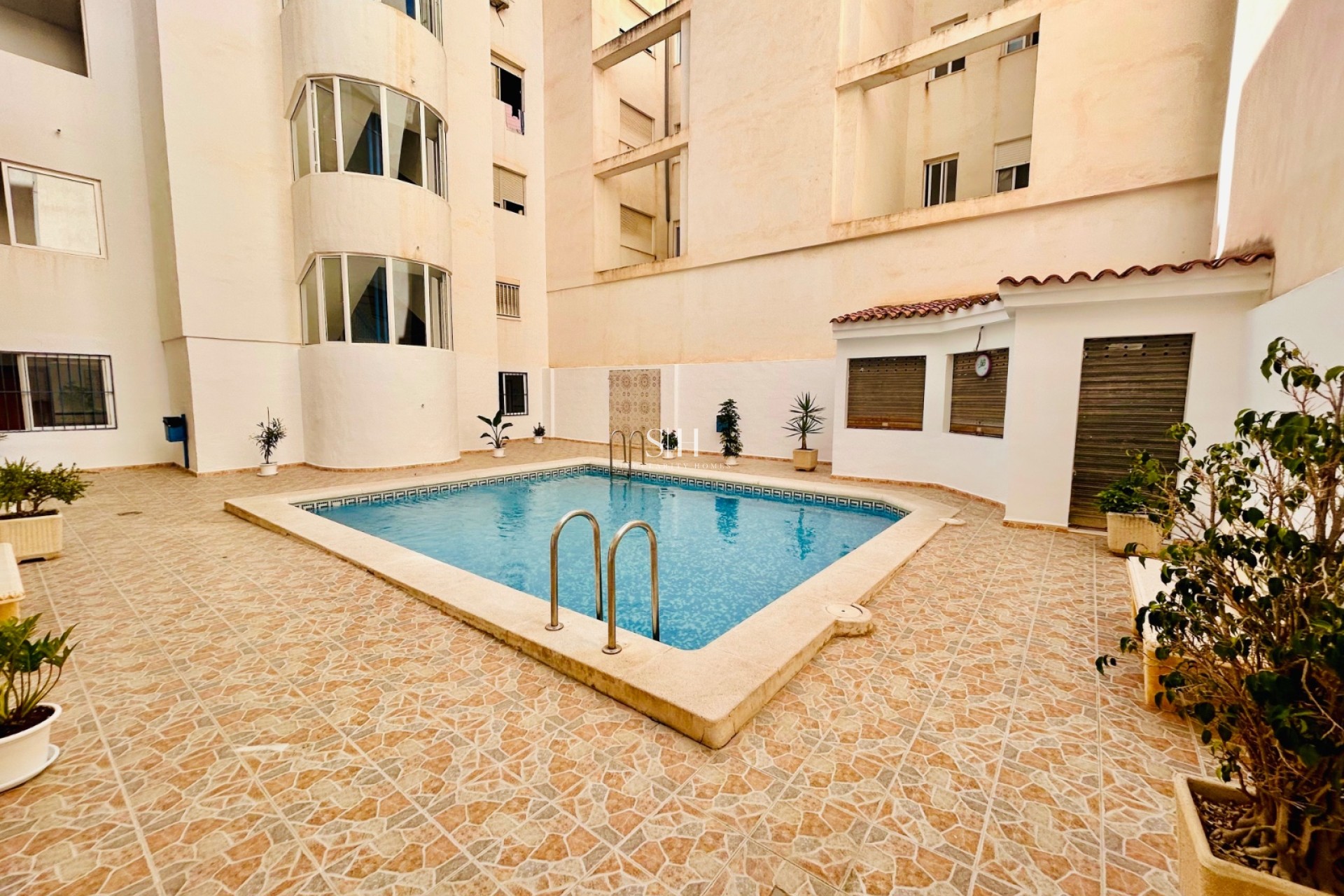 Återförsäljning - Lägenhet / lägenhet - Torrevieja - Torrevieja*