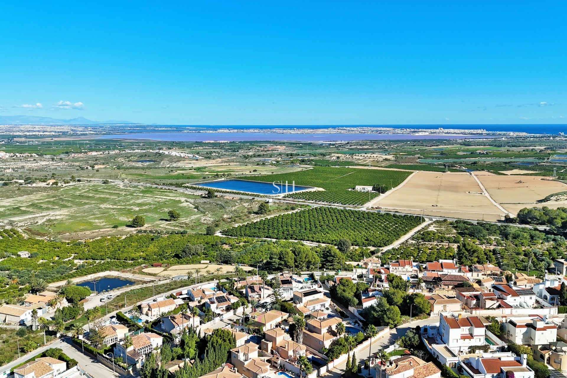 Återförsäljning - Plot - San Miguel de Salinas